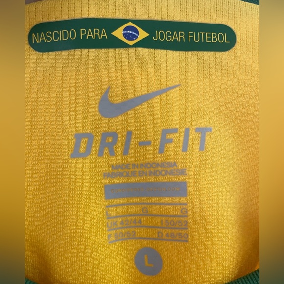 Authentic Nike Brazil Jersey - Picture 4 of 4